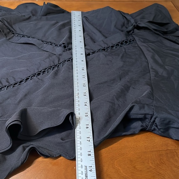 Milk & Honey Faux Wrap Black Ruffle Sleeve and Eyelet Blouse XL - Picture 7 of 8